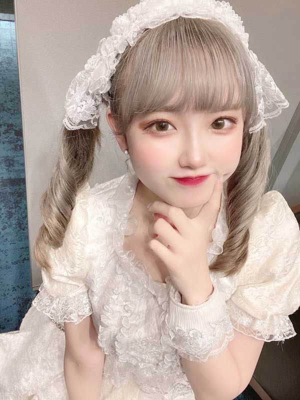 小花衣ゆのの無修正で流出したハメ撮り