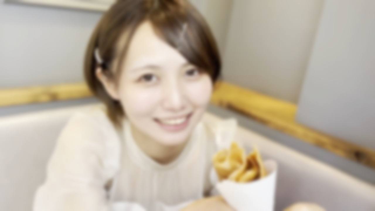 キャバクラ嬢ほのかが出演したFC2の無修正AV