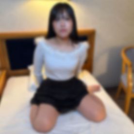 【無修正】【個人撮影】地方に住む垢ぬけない若妻はツルスベお肌と未処理の剛毛ヘア。苦しい生活でもコ供が欲しい若妻の為に中出し支援。【第二弾】